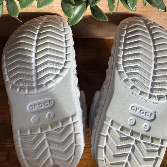 Kids light blue crocs - Picture 4 of 8